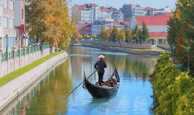 Eskişehir’de Gezilecek Yerler Neresi? Popüler Eskişehir Gezi Rotası