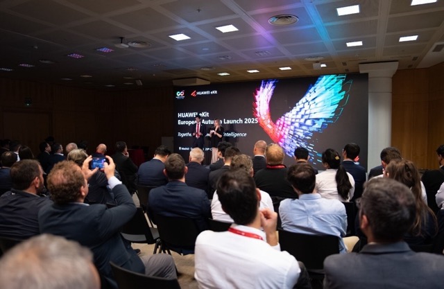 Huawei, Dijital Dönüşümü Hızlandırmak için KOBİ’lere “4+10+N” Zeka Çözümleri Sunuyor